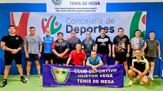 Los palistas del CD Huétor Vega imponen su ley en casa