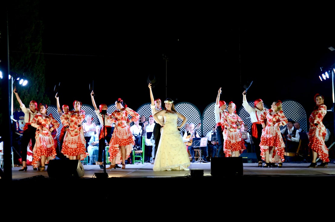 Así fue el deslumbrante estreno de ‘Boda gitana’ en Huétor Vega