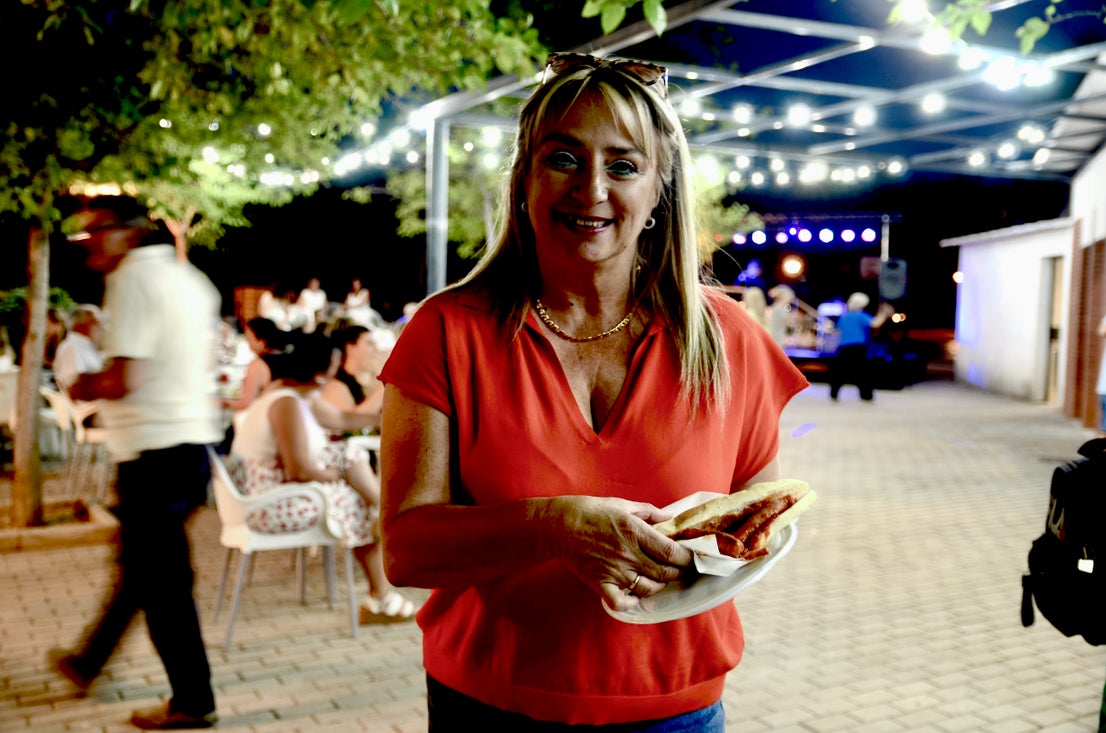 Huétor Vega baila en su verbena de verano