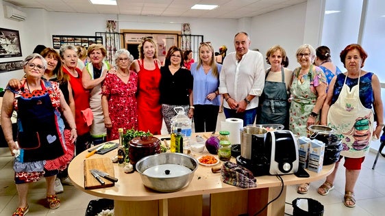 Cocina saludable y música se dan la mano en el taller ‘Mujer veraniega’ en Huétor Vega
