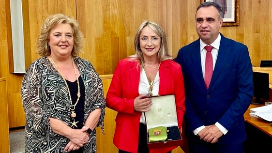 Carolina Higueras toma posesión como diputada provincial del PSOE