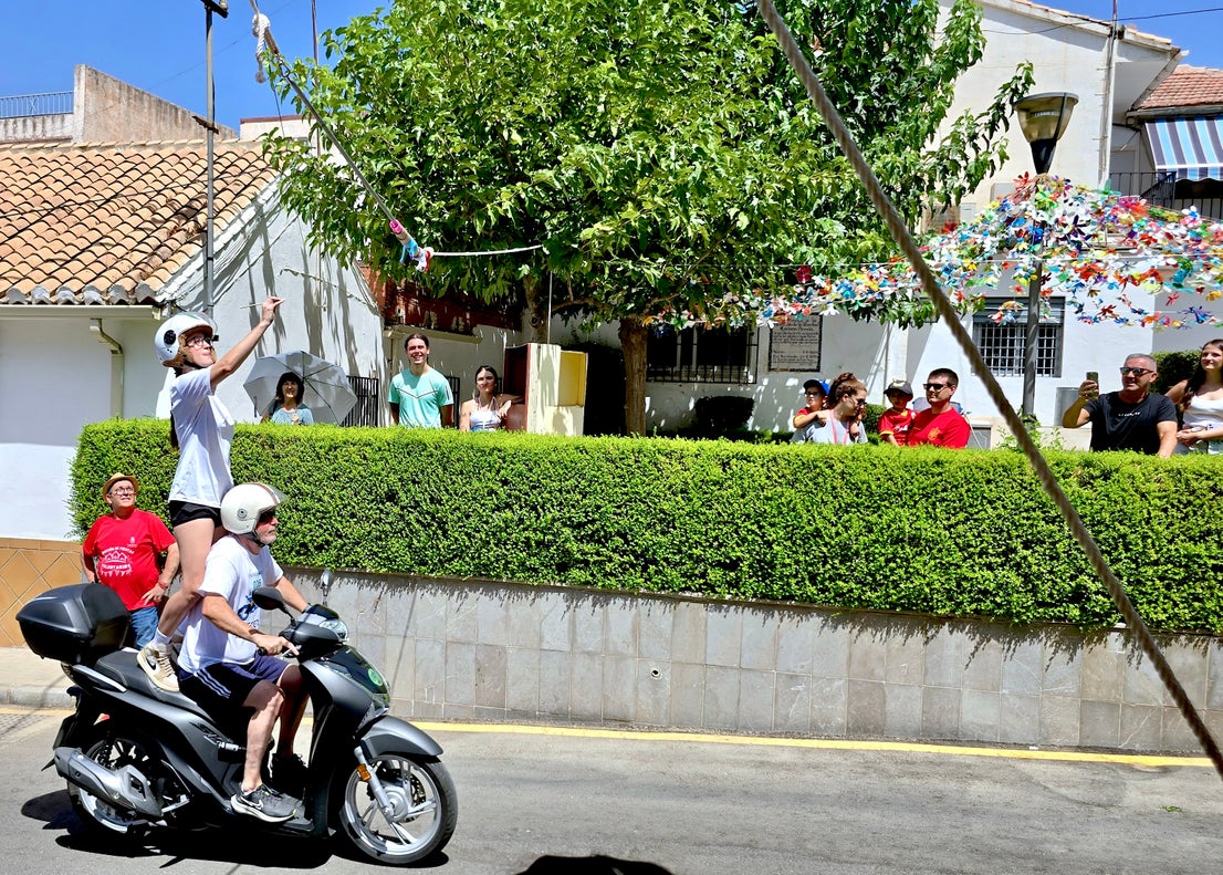 Cintas en moto y en bici en Huétor Vega
