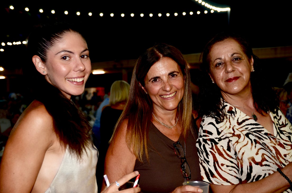 Amistades Peligrosas, la primera tentación de las noches de feria de Huétor Vega