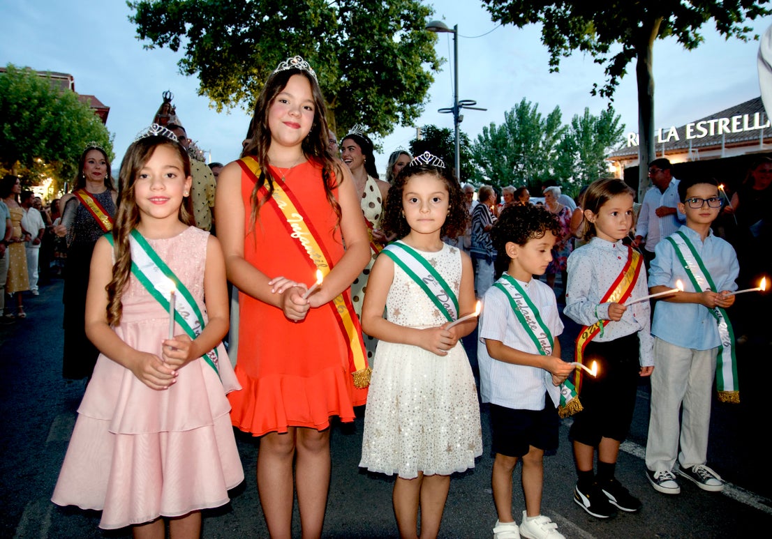 La emocionante procesión de San Roque y la Virgen del Rosario en Huétor Vega
