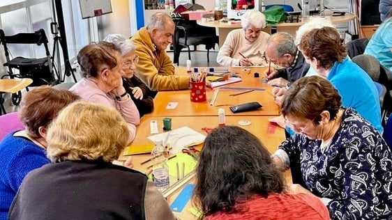 'Envejecimiento activo', todos los lunes en el Centro Social La Nava de Huétor Vega