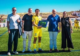 El Huétor Vega sufre la primera derrota en casa ante el Marbellí