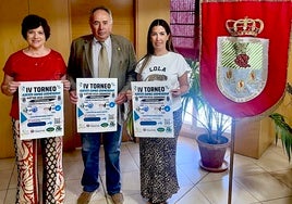Presentación del cartel, en el Ayuntamiento de Huétor Vega.