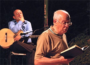 Antonio Carvajal, protagonista de la velada poética de Cruz de Piedra