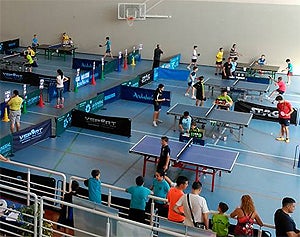 Huétor Vega acoge el XXII Abierto Internacional de Tenis de Mesa