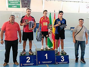 Raúl Flores, de 11 años, campeón del XXI Open San Roque de Huétor Vega