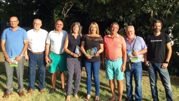 Miembros de la asociación Huétor Vega Gráfico.