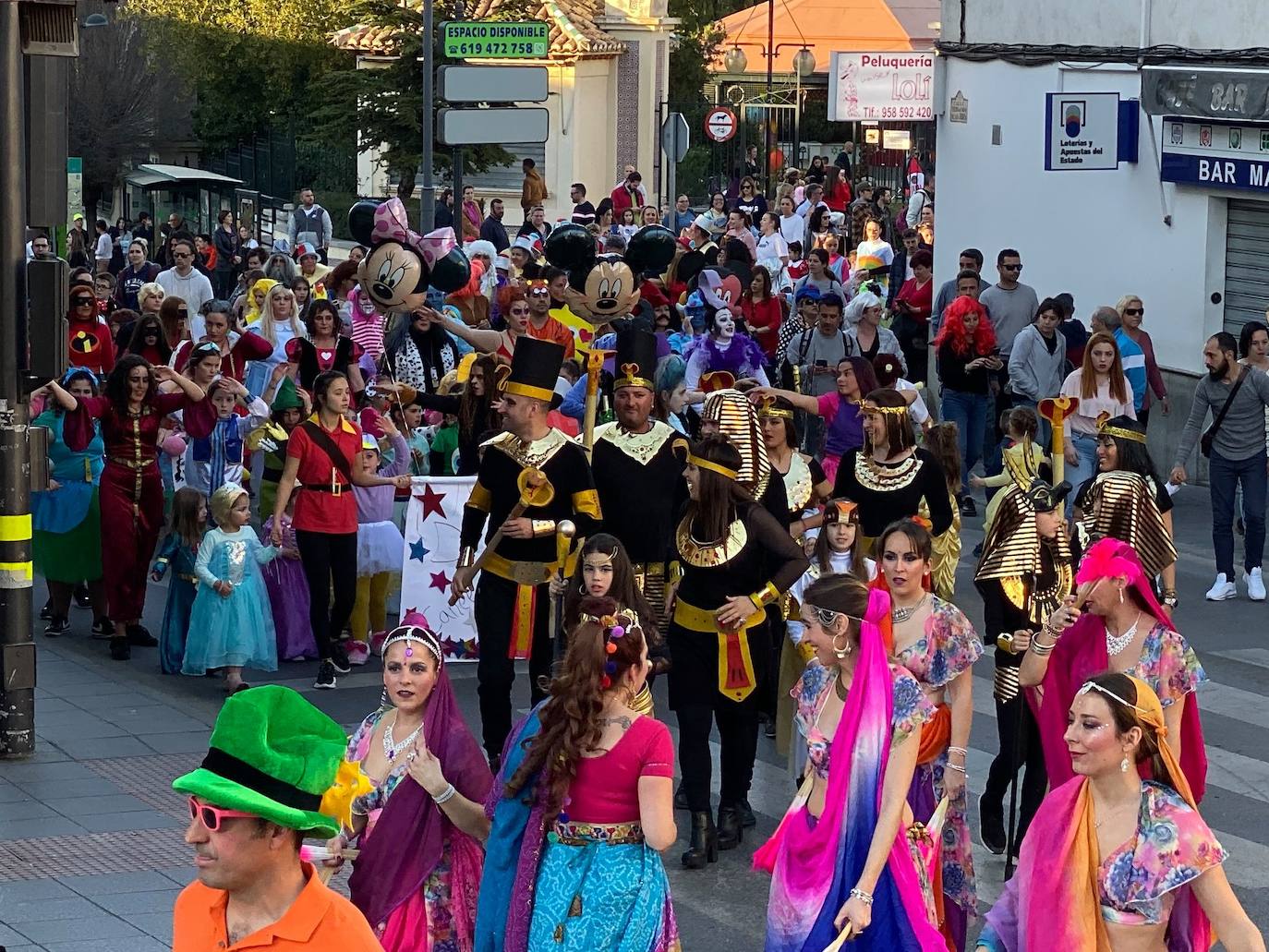 Fotos: Así se vive el tradicional carnaval de La Zubia