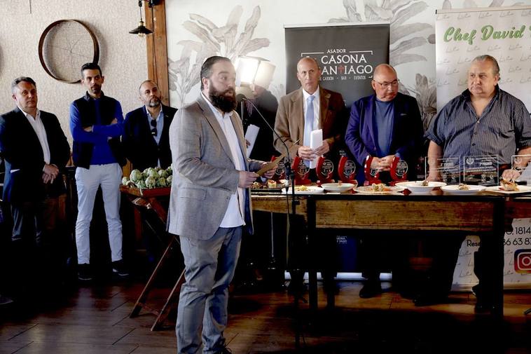 La Zubia premia sus mejores platos elaborados con alcachofas