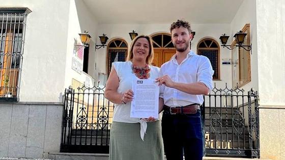 PSOE e IU firman un acuerdo de gobierno en La Zubia