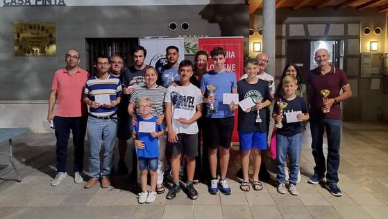 El joven ajedrecista Ángel Serrano conquista el Torneo Nocturno de La Zubia