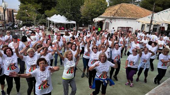 Más de 320 mujeres de cinco municipios participan en una convivencia en La Zubia