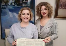 La alcaldesa, Puri López, y la concejala de Fiestas, Natalia Arregui, presentan el programa de Navidad.