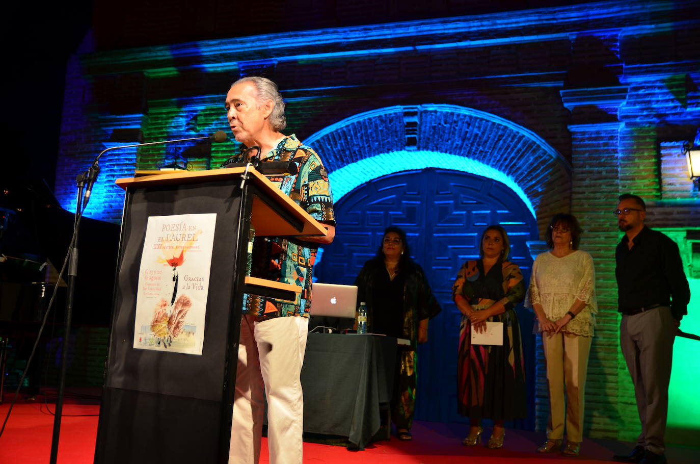 Arranca en La Zubia el festival Poesía en el Laurel