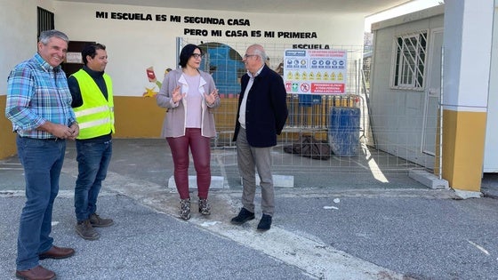 Educación mejora la accesibilidad del CEIP Isabel la Católica de La Zubia