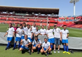 El equipo, en el estadio Nuevo Los Cármenes.