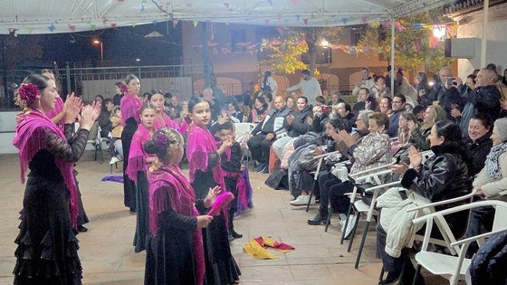 El Barrio de La Cañá de La Zubia celebra su tradicional 'castañada'