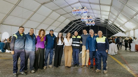 Casi mil mayores de La Zubia participan en la comida navideña organizada por el Ayuntamiento