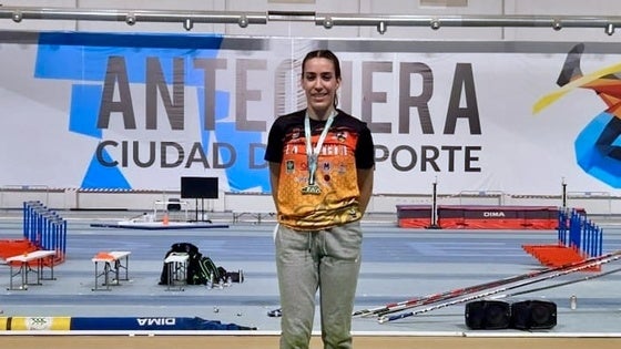 Alicia Sánchez Espínola, campeona de Andalucía en 3.000 metros lisos