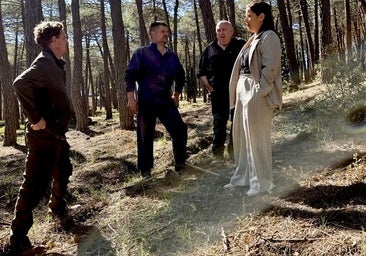 La alcaldesa y el concejal de Medio Ambiente visitan la zona de intervención.
