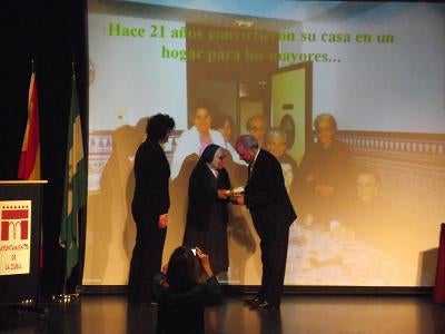 Cáritas y las Hijas de la Caridad, medallas de oro de la ciudad