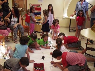 Cuenta cuentos infantil para entender la igualdad en la Biblioteca Municipal
