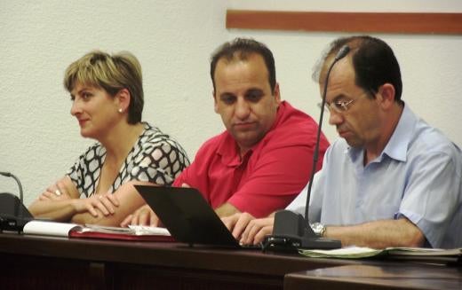 IU lamenta la actitud "antidemocrática" del equipo de gobierno al convocar un pleno por la mañana