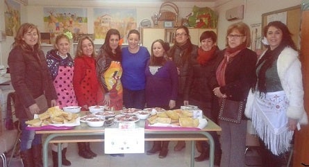 El colegio Tierno Galván festeja el 28-F con un desayuno ecológico