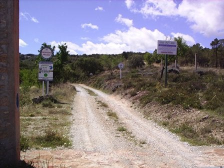 Dueños de fincas del paraje de Corvales defienden que el camino es público