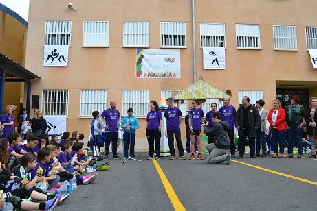 La Zubia se vuelca con la carrera Por los Buenos Tratos