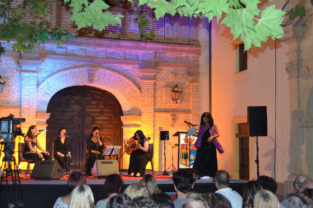 Marruecos y España, de la mano en Poesía en el Laurel