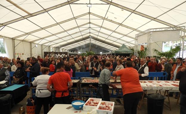 La celebración del I Festival Gastronómico de la Gamba Roja de Garrucha fue todo un éxito.