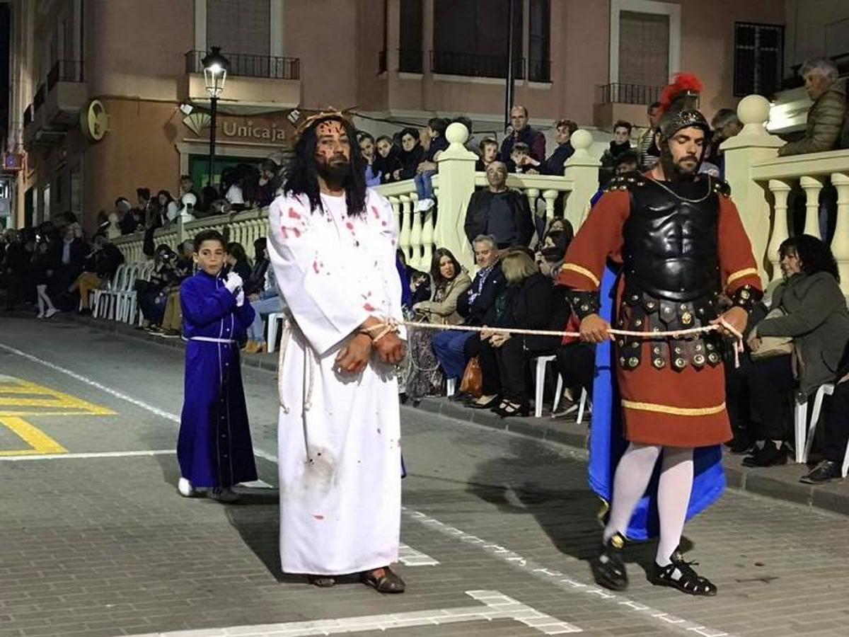 Procesión de la Virgen de las Angustias del Paso Azul de Cuevas del Almanzora en la noche de ayer.
