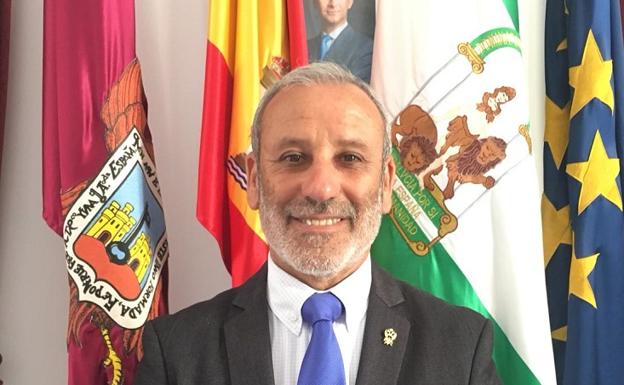 El alcalde de Vera, Félix López, es el único de esta comarca que no se presenta a la reelección.