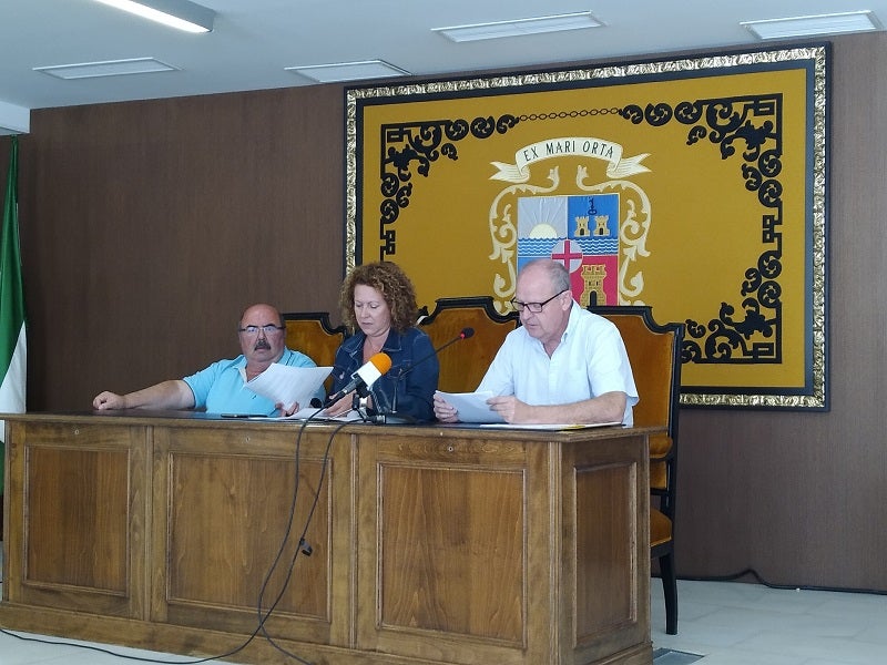 La alcaldesa de Garrucha, María 