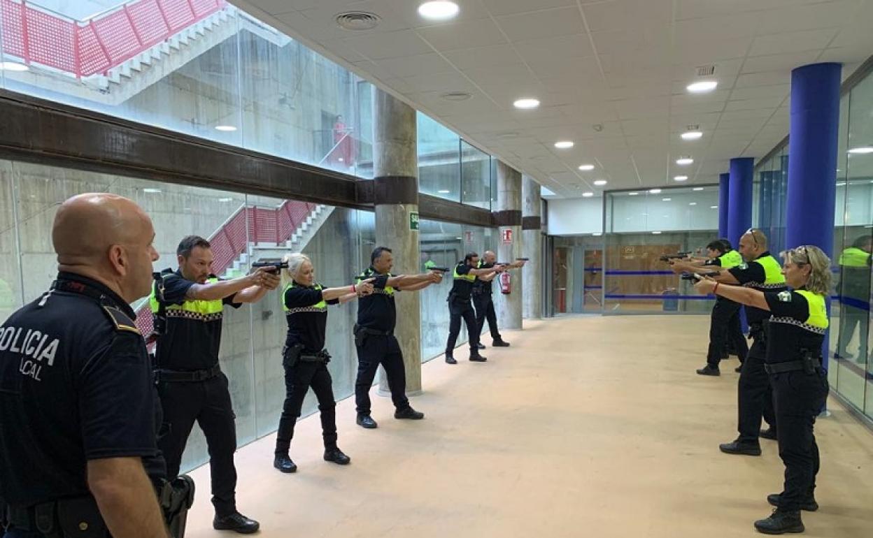La Policía Local de Carboneras finaliza las jornadas de formación