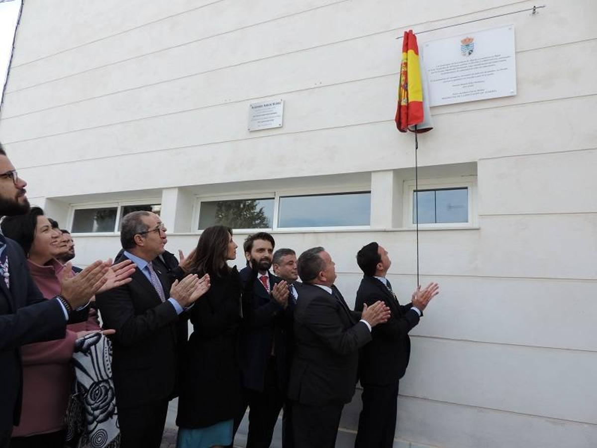 Descubrimiento placa en recuerdo de este día