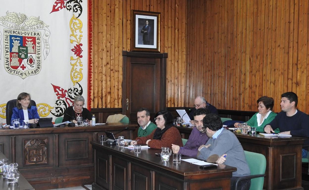 Representantes del Equipo de Gobierno en sesión de Pleno. 