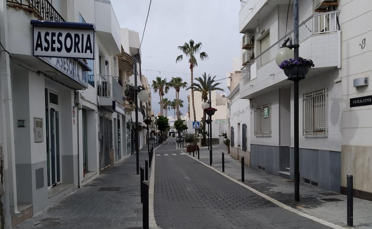 Calles vacías en Carboneras. 