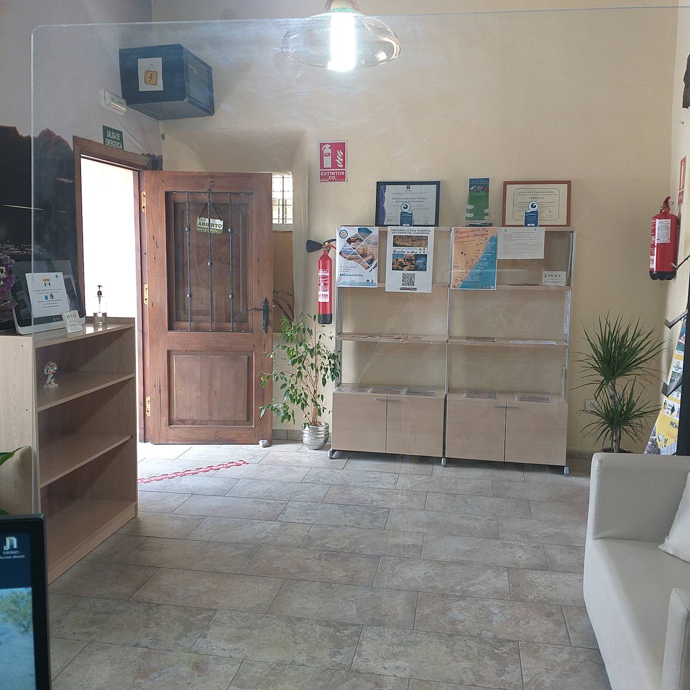 Oficina de Turismo de Cuevas del Almanzora. 