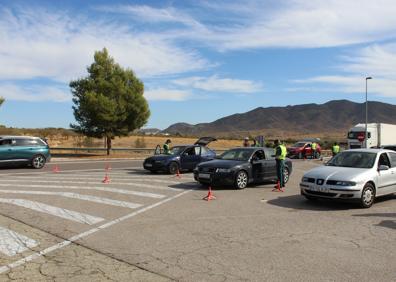 Imagen secundaria 1 - Crisis del coronavirus en Almería | La Guardia Civil da el alto al paso de la Covid-19