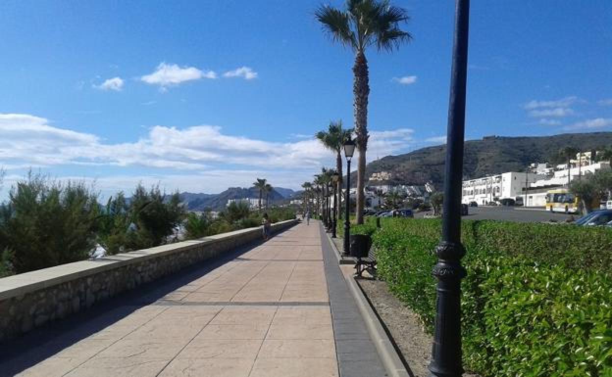 El TSJA confirma la pena de 14 años de cárcel a un hombre por apuñalar a dos porteros de una discoteca en Mojácar