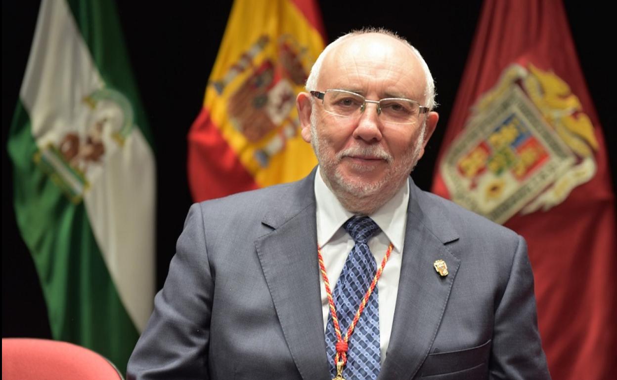 El edil independiente, Pepe López. 