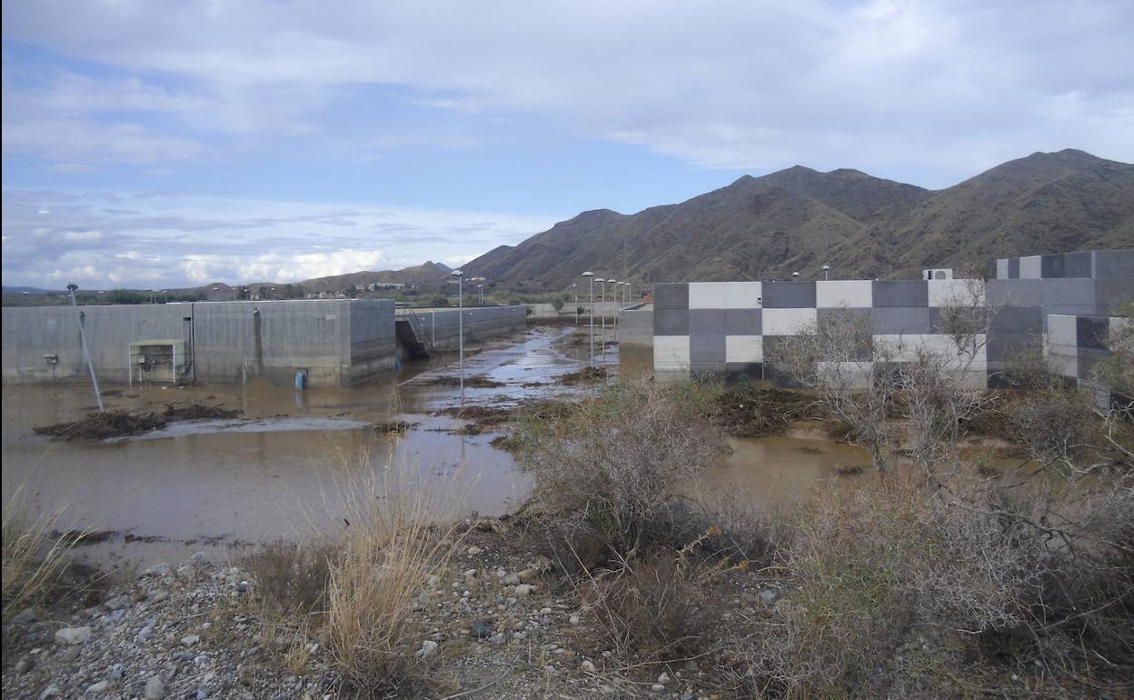 El Gobierno autoriza la redacción del proyecto para reparar la desaladora del Bajo Almanzora
