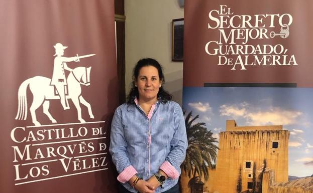 Provincia de Almería | El Castillo de Cuevas sale a por turistas con una inscripción carcelaria como imagen
