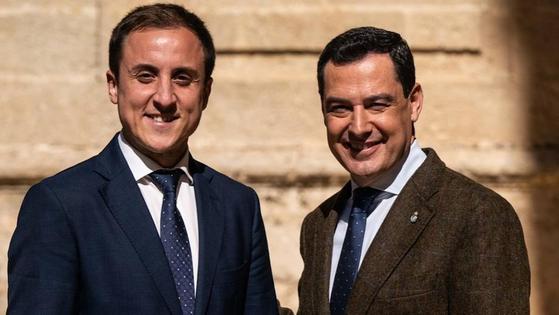 El alcalde de Vera viaja a Sevilla para tratar con Moreno Bonilla los retos más inmediatos de la ciudad